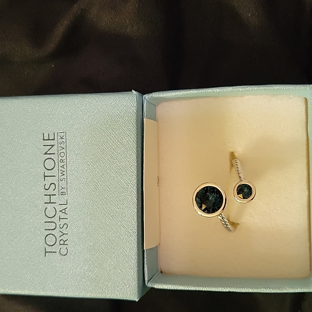 Touchstone crystal Montana curled up